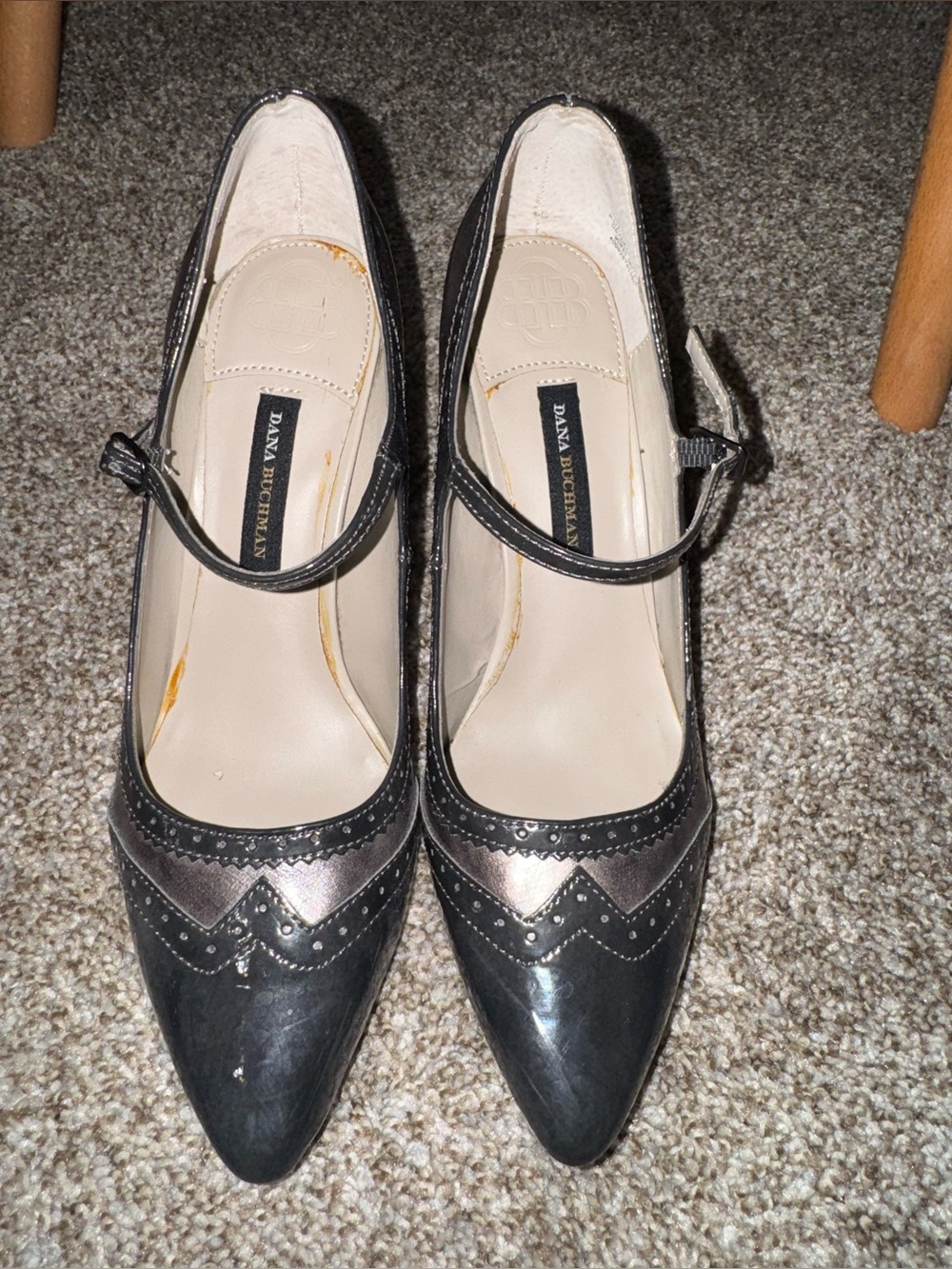 Dana Buchman Kourtney Badger Grey Oxford Mary Jane Heels